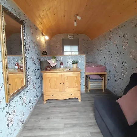Appartement Uebernachtung Im Bauwagen An Der Nordseekueste Stedesdorf
